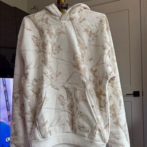 Comfrt Cream Hoodie Go outside fall 2024.